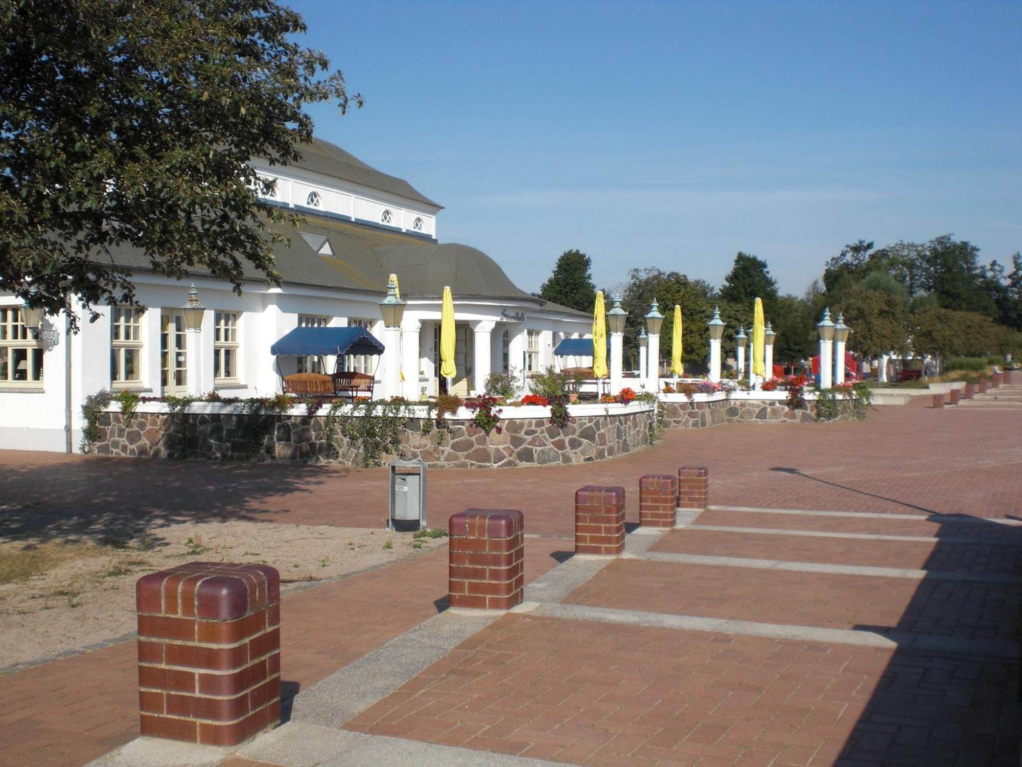 Kleine Sonnenblume Lägenhet Ueckermünde Exteriör bild